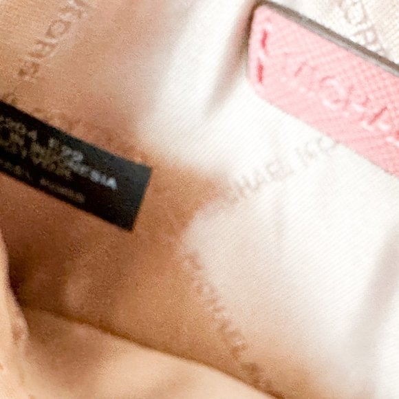 Michael Kors Jet Set Travel Top Zip Card Case Wallet Rose - Picture 8 of 9